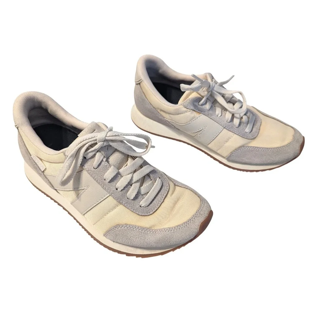 Kizik Milan Hands-Free Step In Shoes Sneakers Bone Gray Suede Mens 5 Womens 6.5